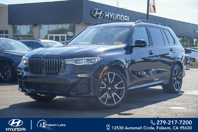 Used 2022 BMW X7 xDrive40i w/ M Sport Package AWD/4WD image 1
