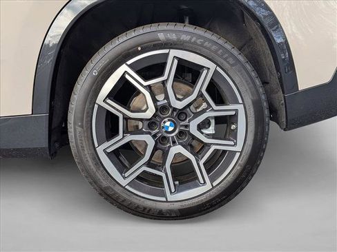 New 2026 BMW X1 xDrive28i w/ Technology Package AWD/4WD image 10