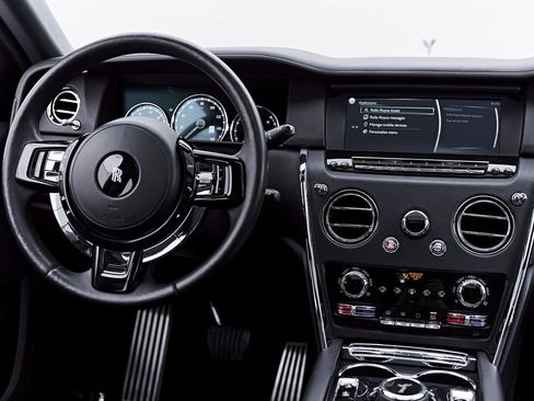Used 2020 Rolls-Royce Cullinan AWD/4WD image 64