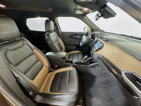 Used 2021 Chevrolet TrailBlazer ACTIV w/ Convenience Package image 26