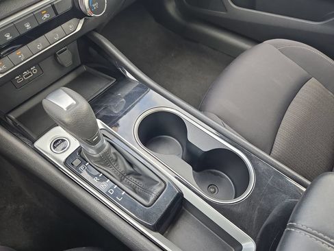 Certified 2024 Nissan Altima 2.5 SV FWD image 23