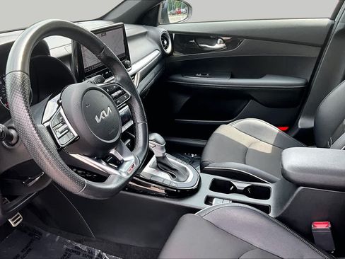 Certified 2023 Kia Forte GT-Line w/ GT-Line Premium Package FWD image 18
