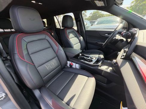 New 2026 Chevrolet Equinox RS w/ Convenience Package III AWD/4WD image 27