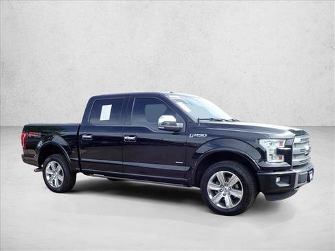 Used 2016 Ford F150 Platinum w/ Equipment Group 701A Luxury AWD/4WD image 6