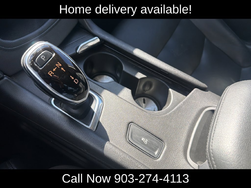 Used 2017 Cadillac XT5 Luxury w/ Driver Awareness Package FWD image 28