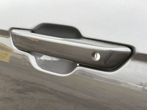 New 2025 Jeep Grand Cherokee Limited image 13