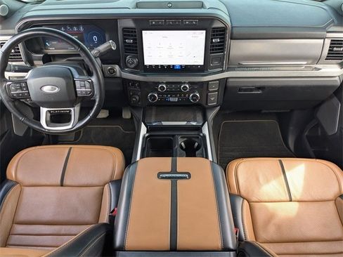 Used 2024 Ford F350 Platinum image 15