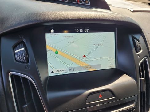 Used 2017 Ford Focus RS AWD/4WD image 13