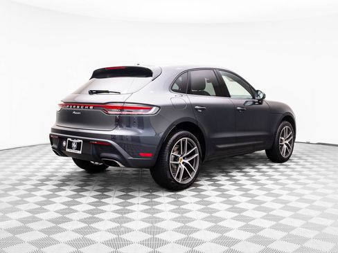 Certified 2026 Porsche Macan AWD/4WD image 8
