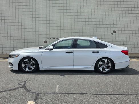 Used 2020 Honda Accord EX image 4