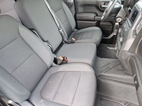 Used 2022 Chevrolet Silverado 1500 Custom RWD image 14