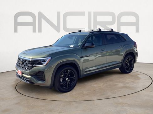 New 2026 Volkswagen Atlas Cross Sport SEL R-Line image 4