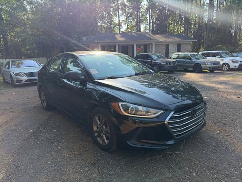 Used 2018 Hyundai Elantra SEL FWD image 9