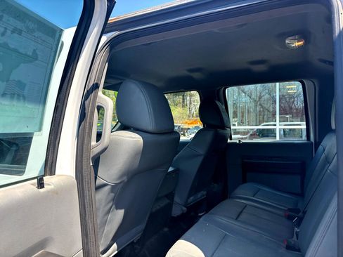 Used 2016 Ford F550 4x4 Crew Cab Super Duty image 55