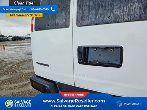 Used 2012 Chevrolet Express 1500 RWD image 13