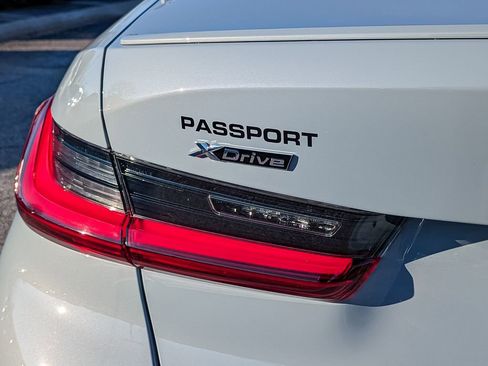 New 2026 BMW 330i xDrive Sedan image 5