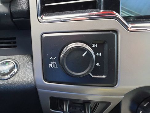 Used 2022 Ford F250 Lariat w/ Lariat Ultimate Package AWD/4WD image 20
