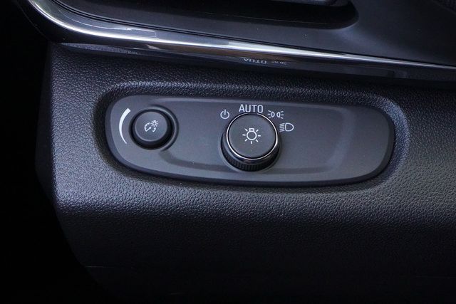 Used 2026 Buick Envista Preferred w/ Convenience I Package FWD image 12