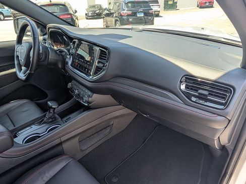 Used 2025 Dodge Durango R/T image 35