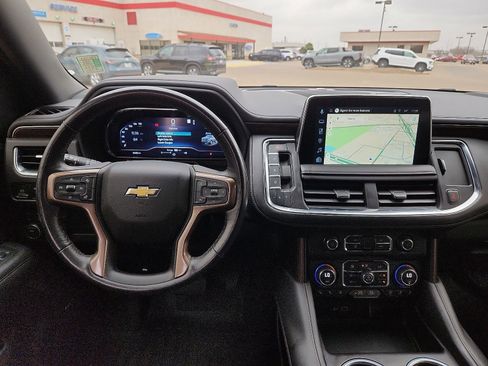 Used 2023 Chevrolet Tahoe High Country image 11