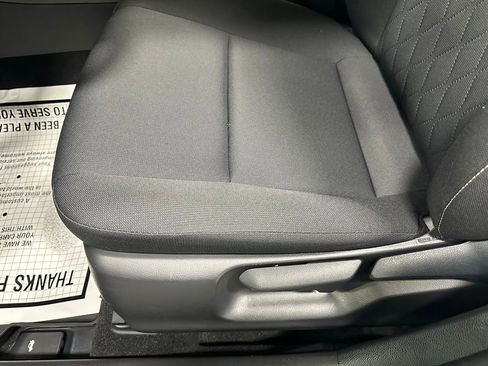 Used 2025 Toyota Corolla LE image 13