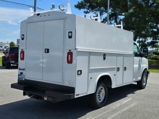 New 2025 Chevrolet Express 3500 w/ Power Convenience Package RWD video 3