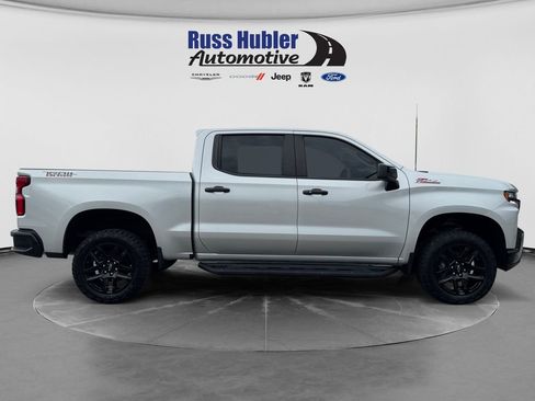 Used 2021 Chevrolet Silverado 1500 LT Trail Boss w/ Bed Protection Package AWD/4WD image 8
