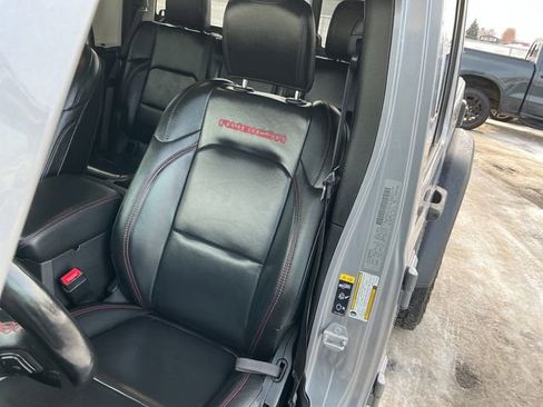 Used 2020 Jeep Gladiator Rubicon w/ LED Lighting Group AWD/4WD image 35