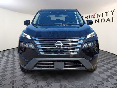 Used 2025 Nissan Rogue SV