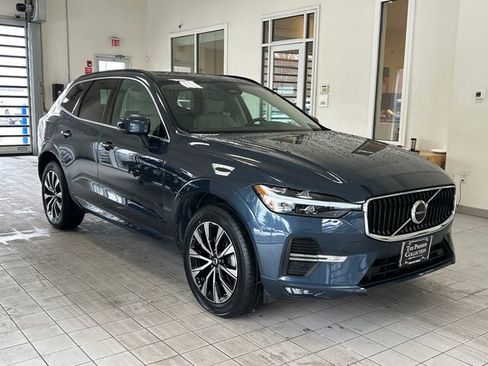 Certified 2023 Volvo XC60 B5 Core w/ Climate Package image 5