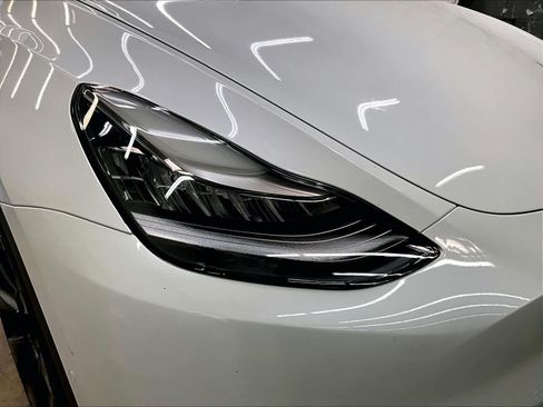 Used 2020 Tesla Model Y Long Range AWD/4WD image 31