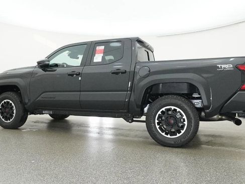 New 2026 Toyota Tacoma TRD Off-Road AWD/4WD image 23