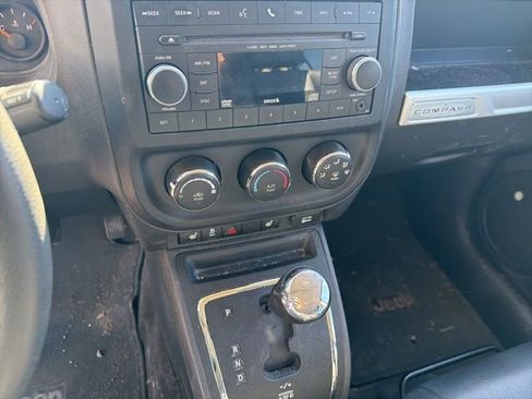 Used 2015 Jeep Compass Sport w/ Power Value Group image 6