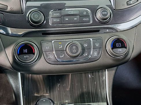 Used 2018 Chevrolet Impala Premier image 23