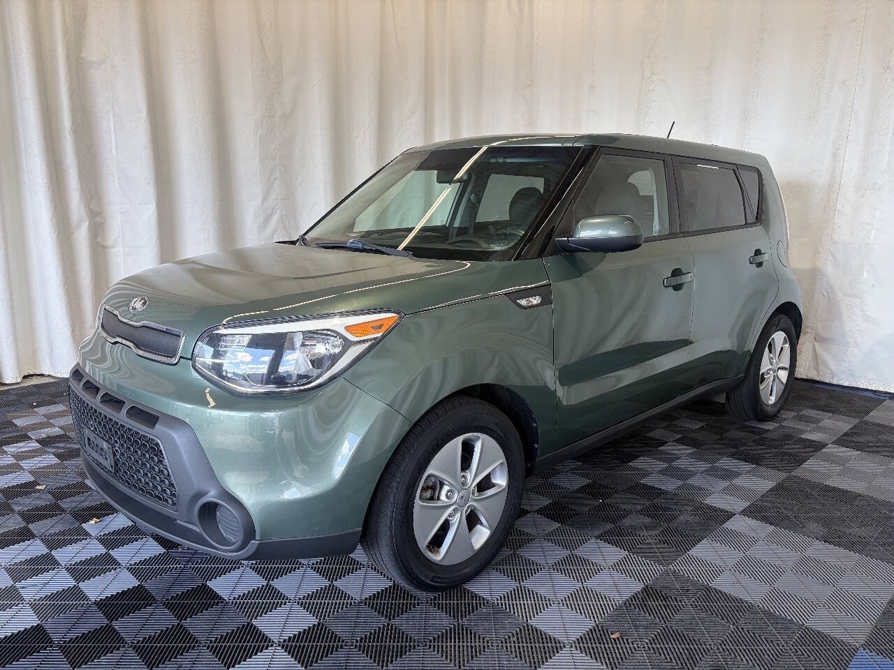 Used 2014 Kia Soul FWD image 2