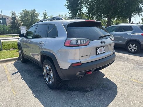 Used 2019 Jeep Cherokee Trailhawk w/ Comfort/Convenience Group AWD/4WD image 5