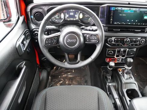 Certified 2025 Jeep Wrangler Unlimited Rubicon 4xe w/ Safety Group image 18