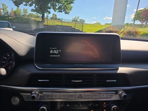 Used 2022 Kia Telluride SX FWD image 9