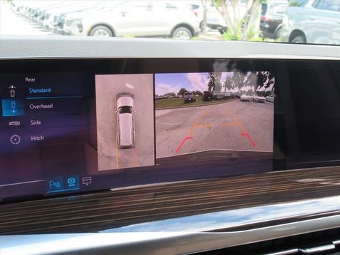 New 2026 Cadillac Escalade ESV Luxury image 32