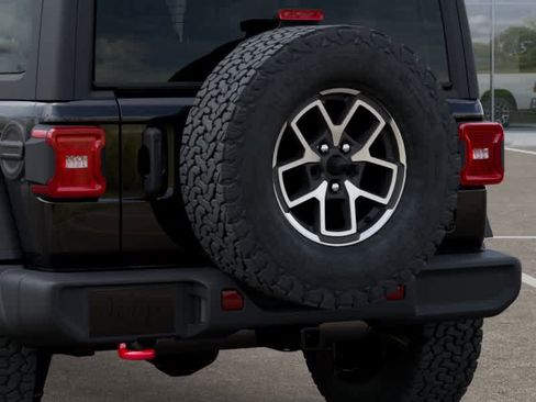 New 2025 Jeep Wrangler Unlimited Rubicon w/ Technology Group image 13