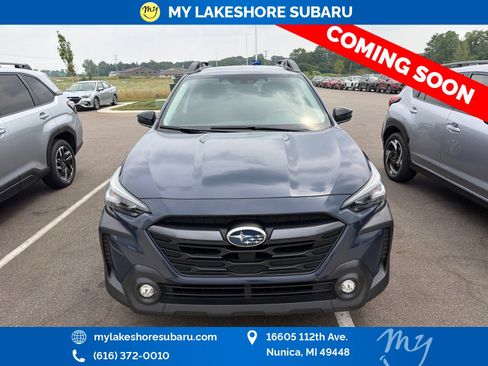Used 2023 Subaru Outback Premium AWD/4WD image 2