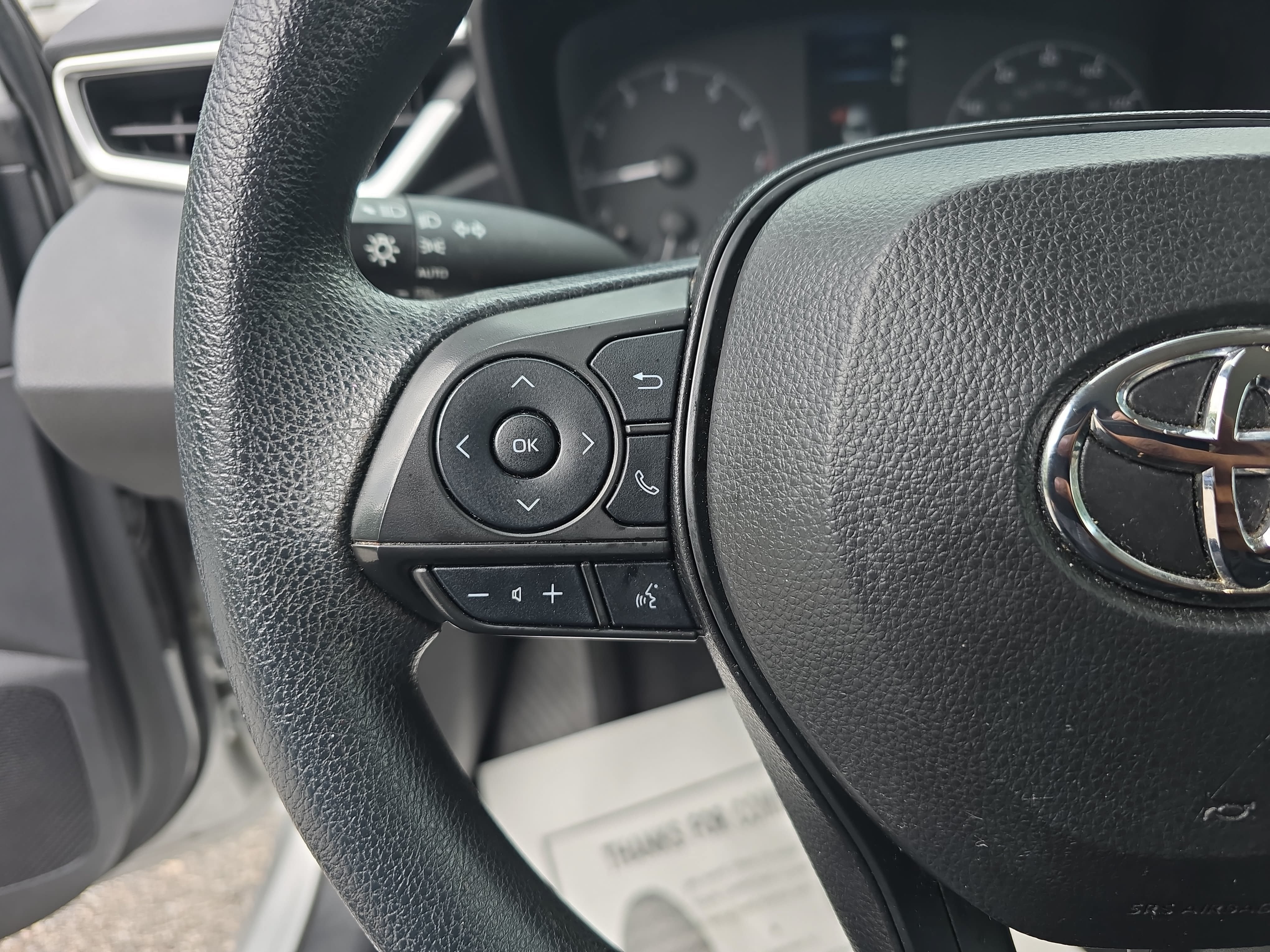 Used 2024 Toyota Corolla LE FWD image 16