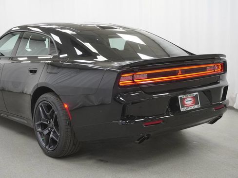 New 2026 Dodge Charger Scat Pack w/ Blacktop Package AWD/4WD image 11