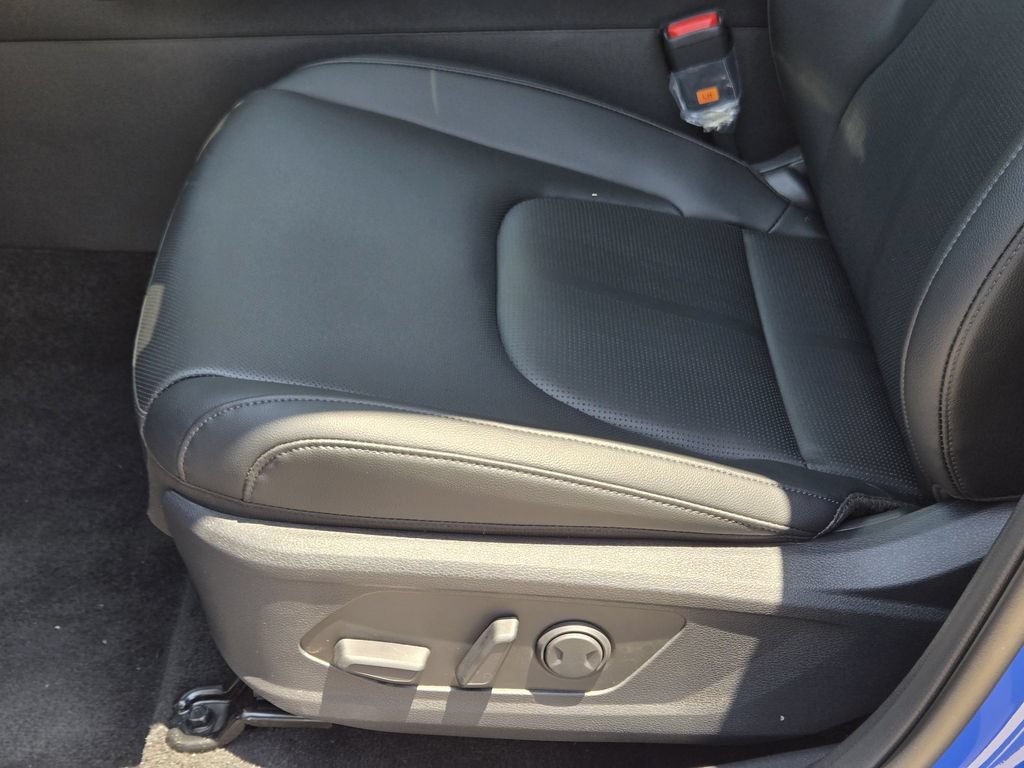 New 2026 Kia Sportage EX FWD image 17