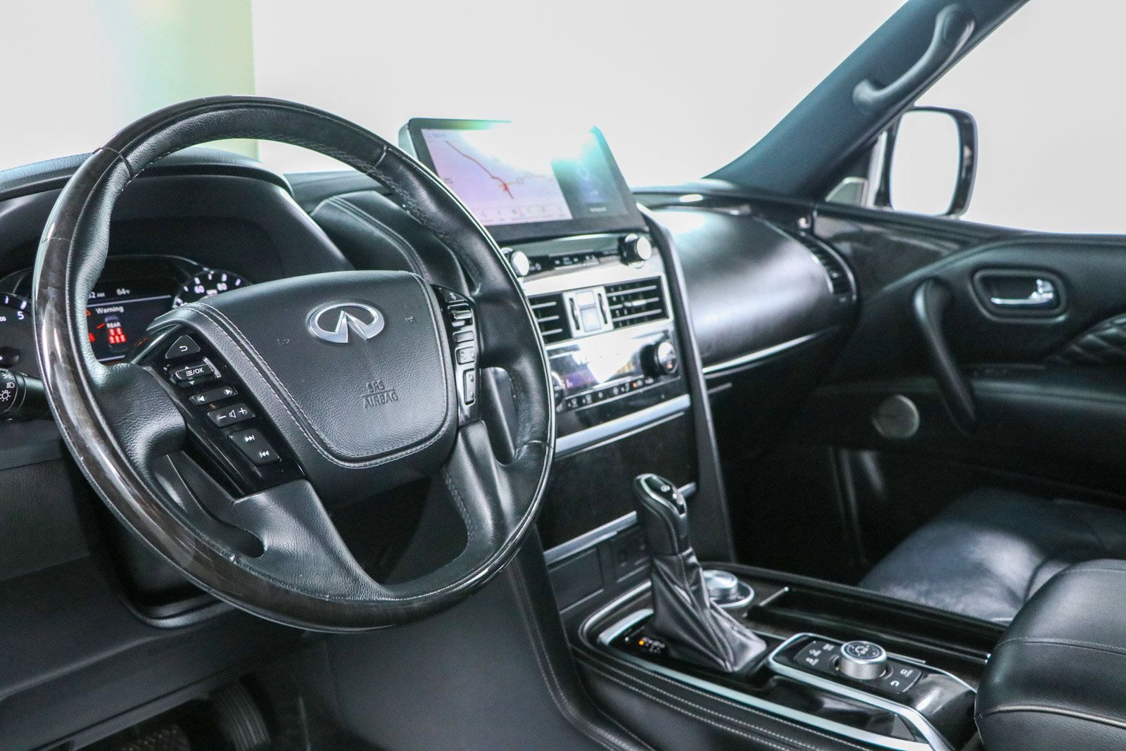 Used 2023 INFINITI QX80 Sensory w/ Cargo Package AWD/4WD image 25