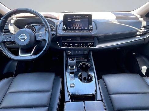 Used 2023 Nissan Rogue SV w/ SV Premium B Package FWD image 15