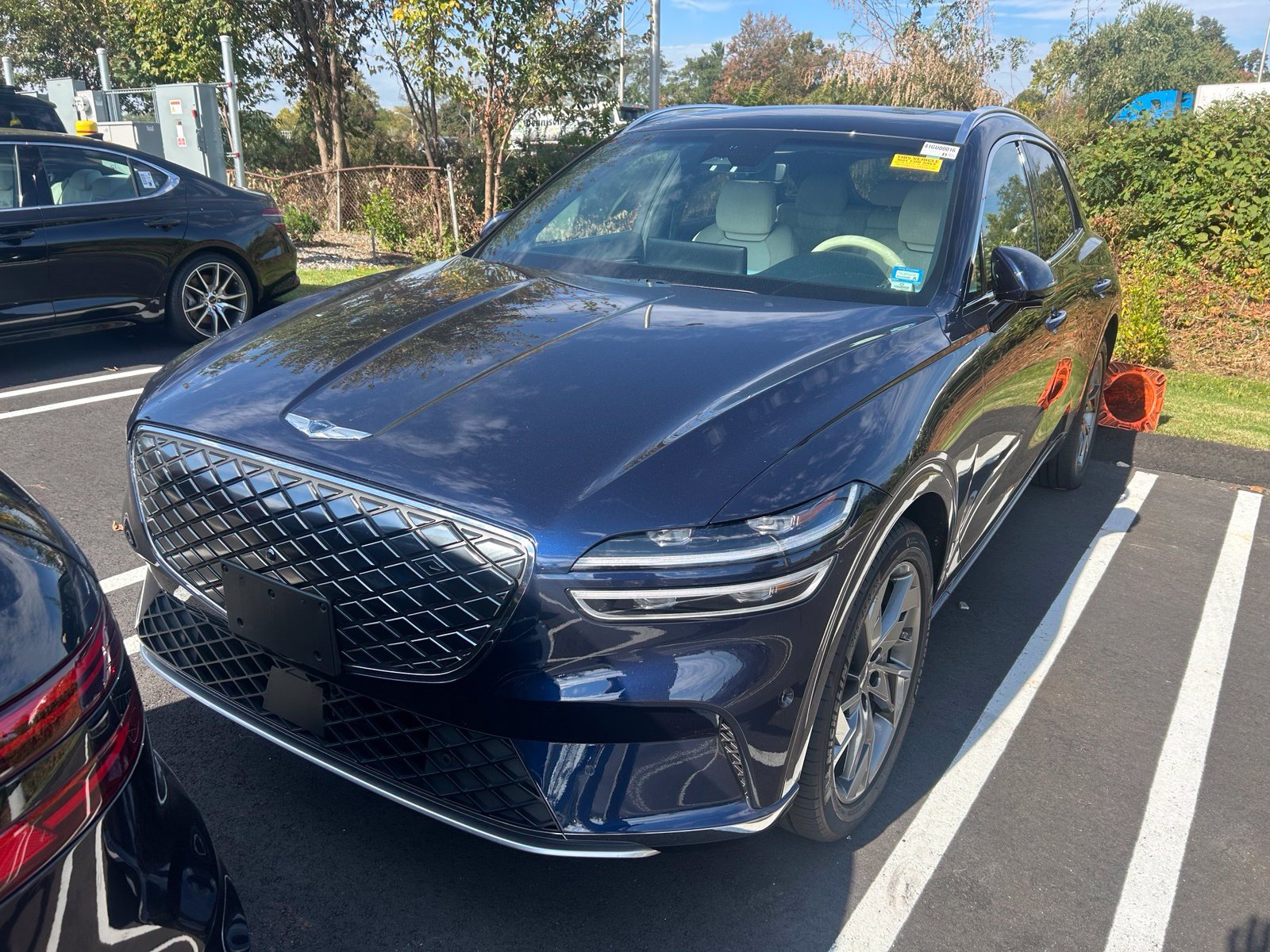 Used 2024 Genesis Electrified GV70 AWD/4WD image 1