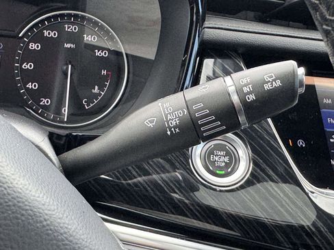 Certified 2023 Cadillac XT6 Premium Luxury image 21