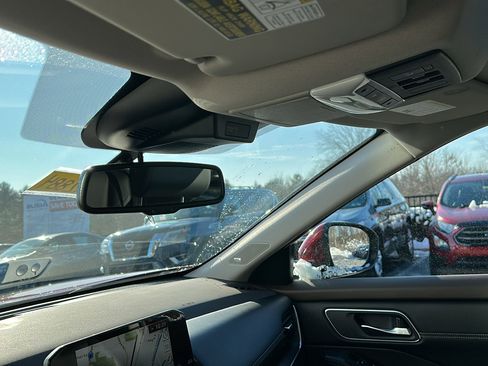 Certified 2021 Nissan Rogue SL w/ Premium Package image 23