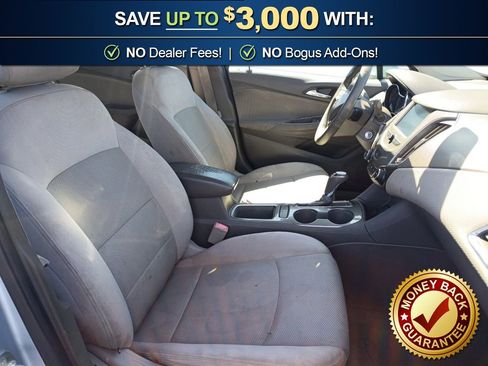 Used 2017 Chevrolet Cruze LT image 21